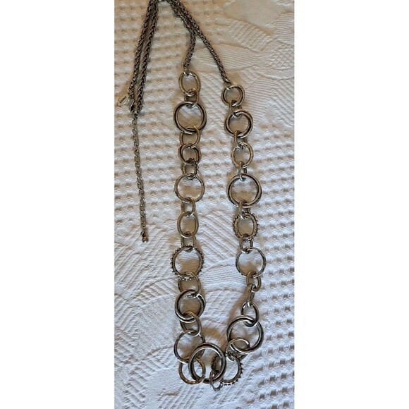 Chico’s Chunky Long Silvertone Circle necklace EUC - Picture 1 of 6